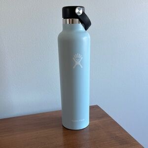 Hydro Flask Light Blue Water Bottle